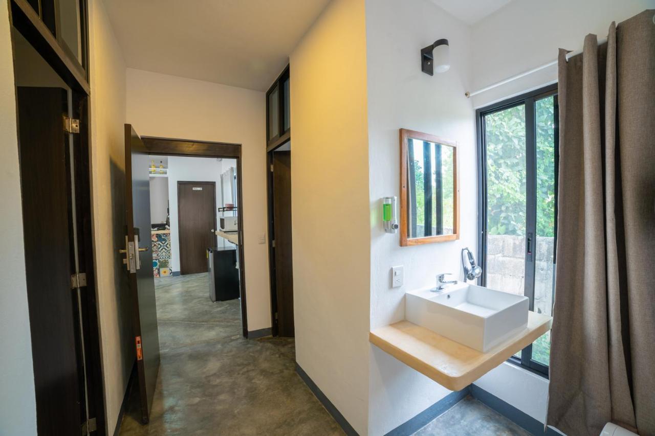 New Friends Hostel & Bar Adults Only Valladolid  Extérieur photo